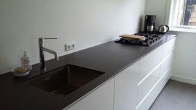 Keuken met sfeervolle verlichting